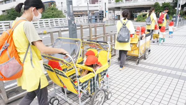 小規模認可保育園の保育士