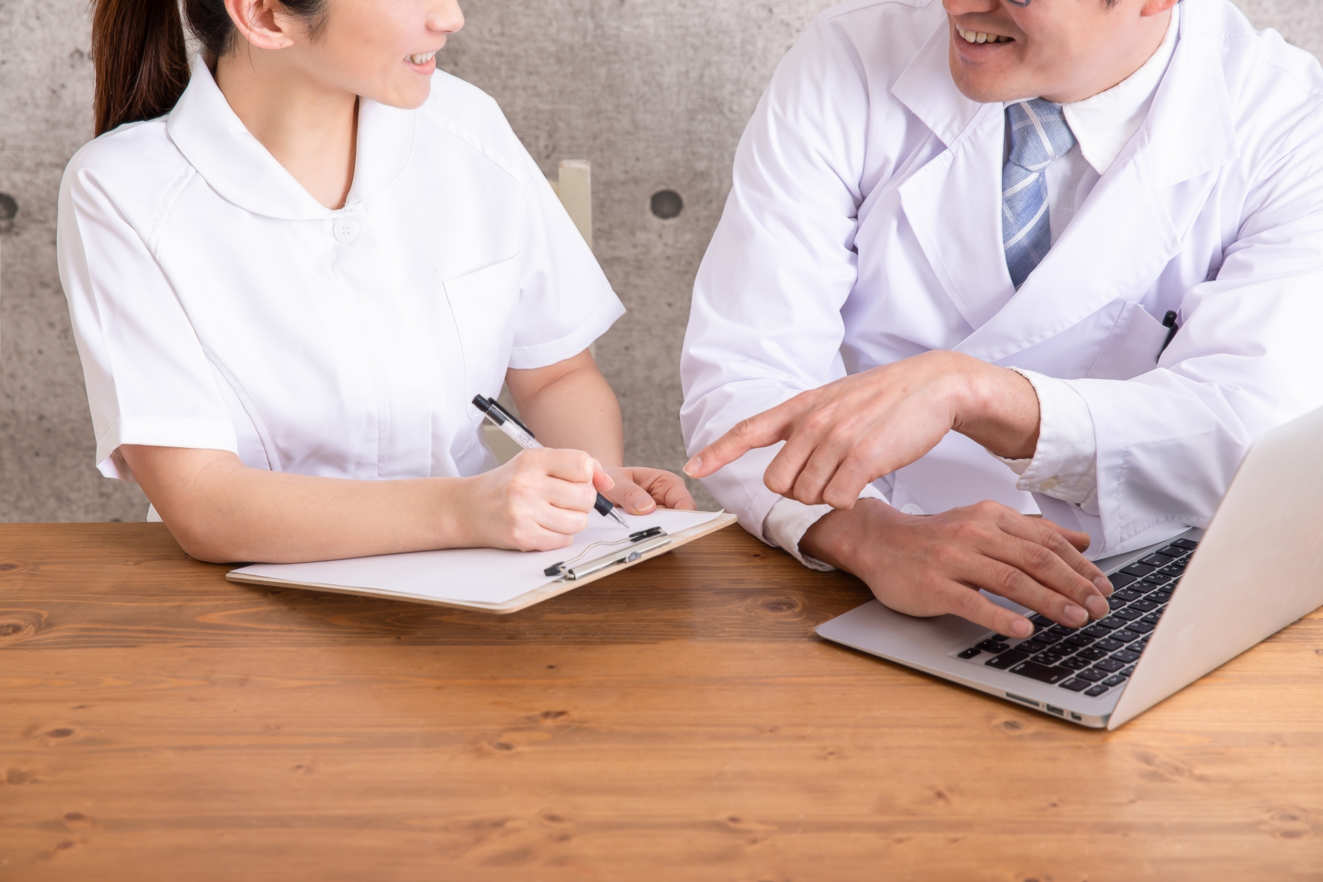 おいしい笑顔をあなたの献立から。ご利用者様の健康と職の楽しみを支える栄養士として、一人ひとりに寄り添う食事作りをしませんか。