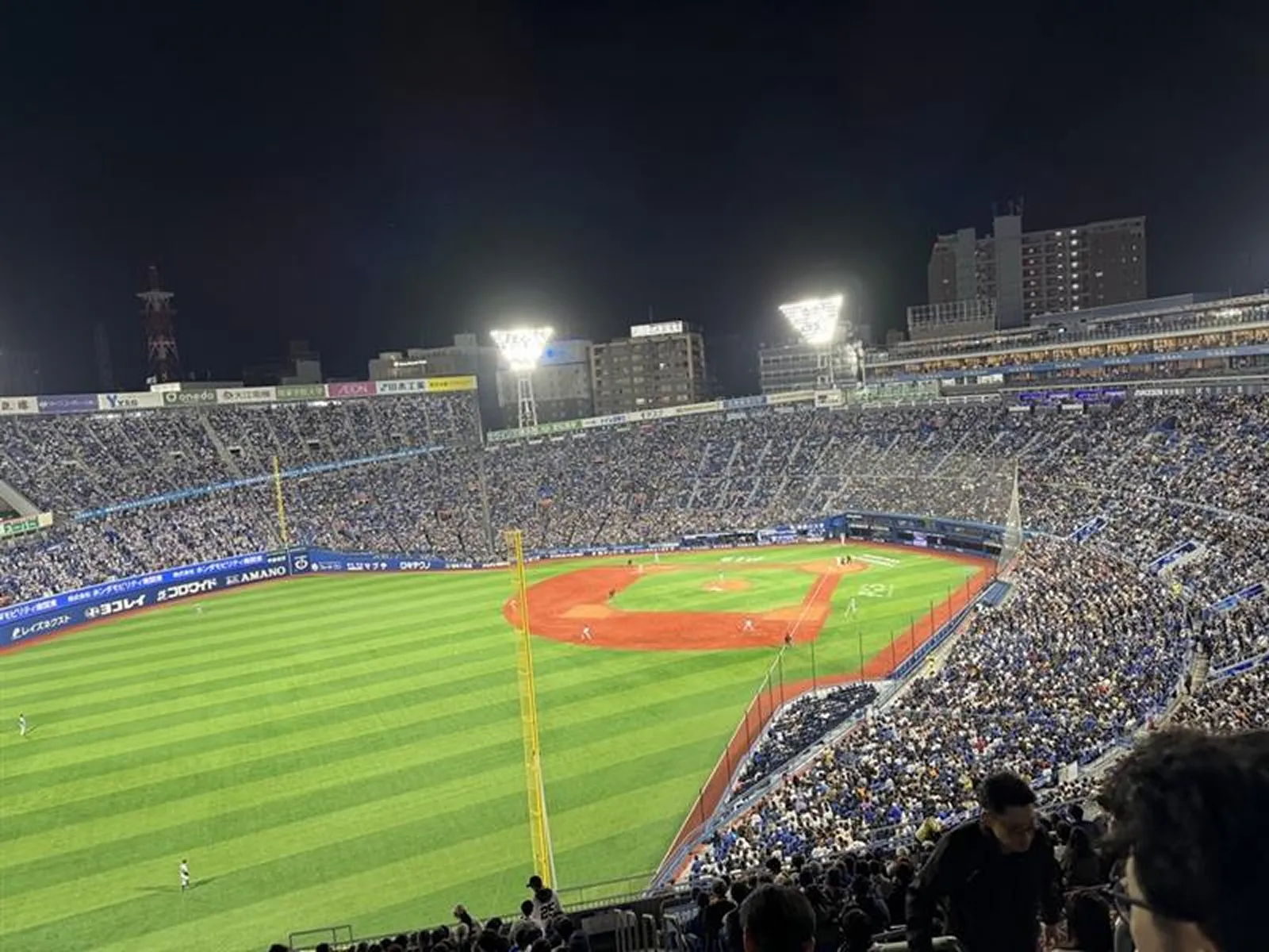 横浜スタジアム